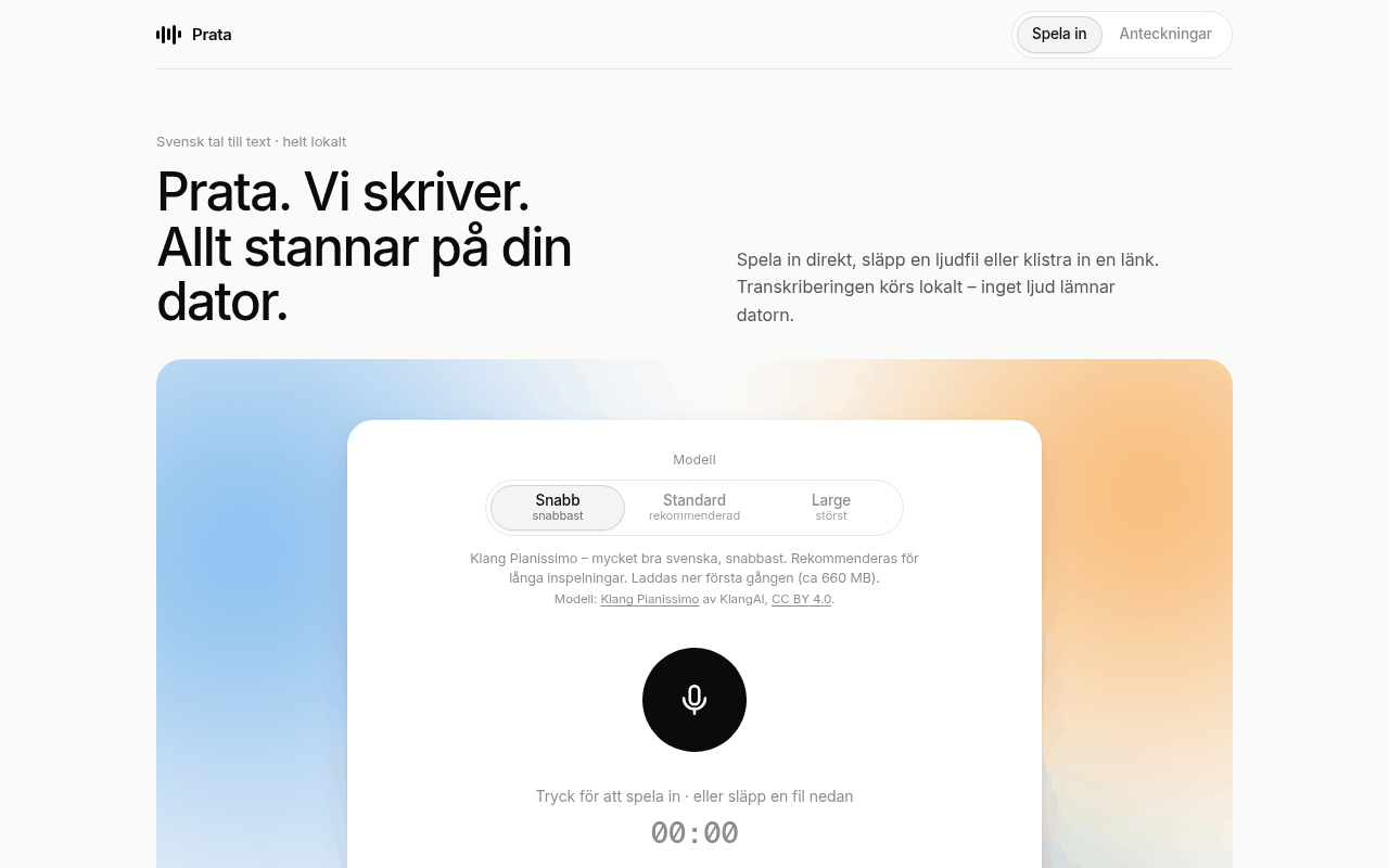 Prata i webbläsaren: välj modell Snabb, Standard eller Large och spela in eller släpp en fil